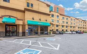 Quality Inn And Suites Niagara Falls